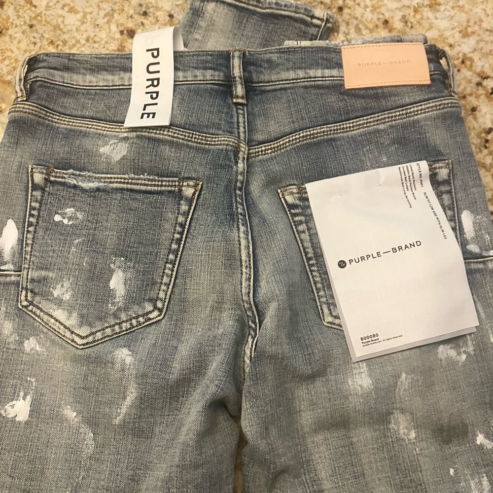 Denim - Picture 3 of 4